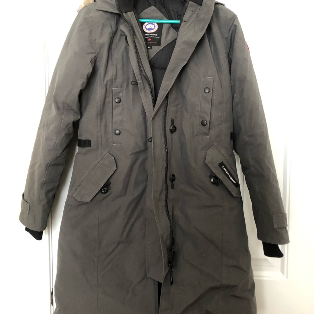 Canada goose womens down coat pre-owned